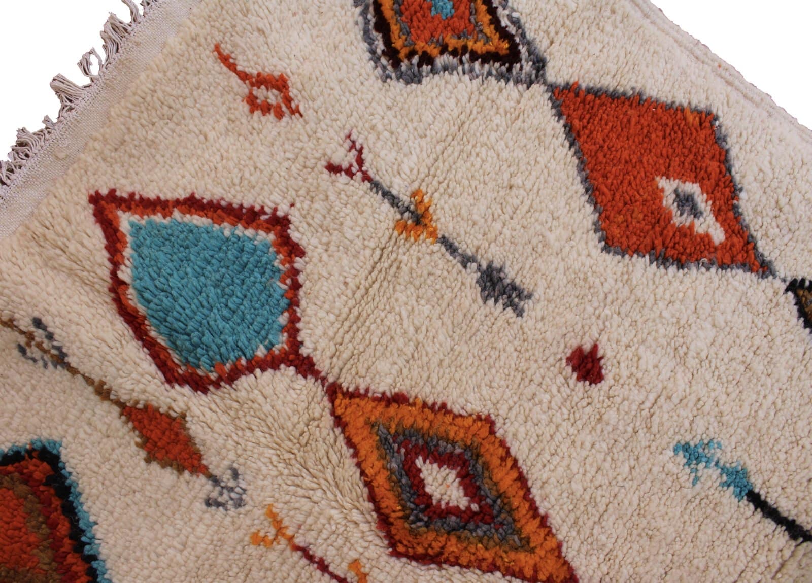 artisan-handmade-moroccan-area-rug Cream Moroccan area rug with colorful abstract diamond design.