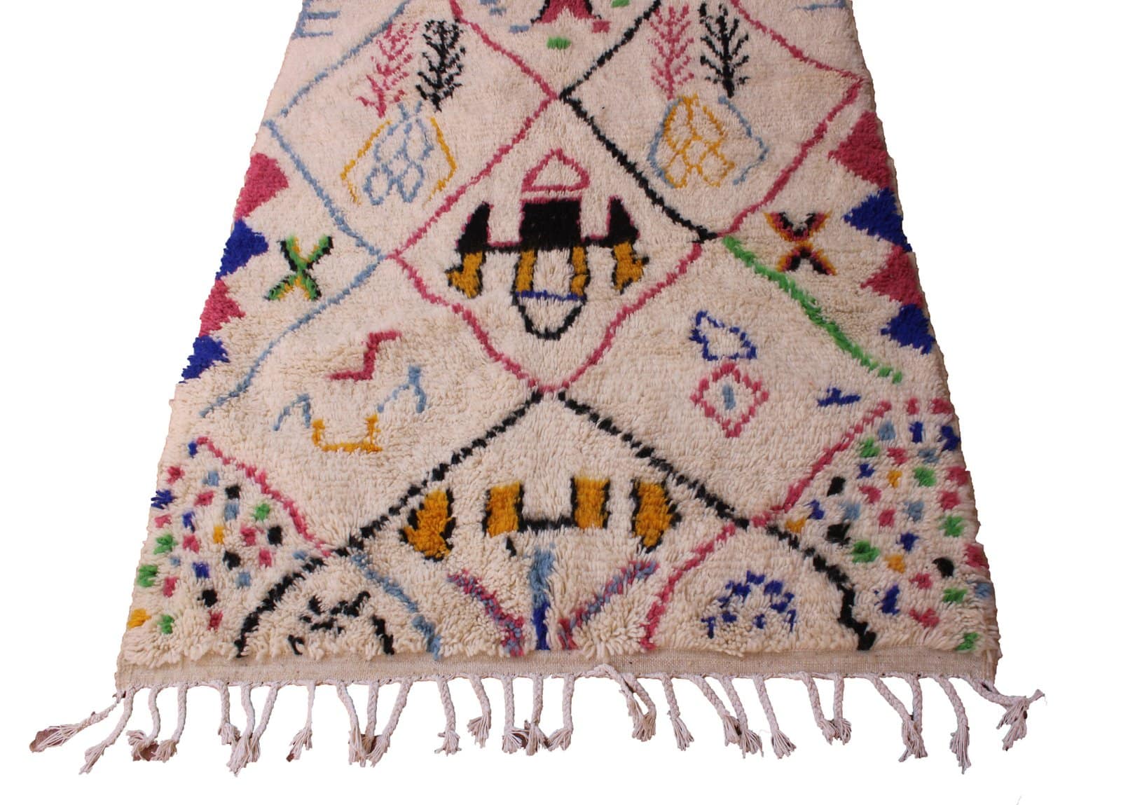 large-beni-ourain-style-rug Handwoven Moroccan rug made from natural sheep wool.