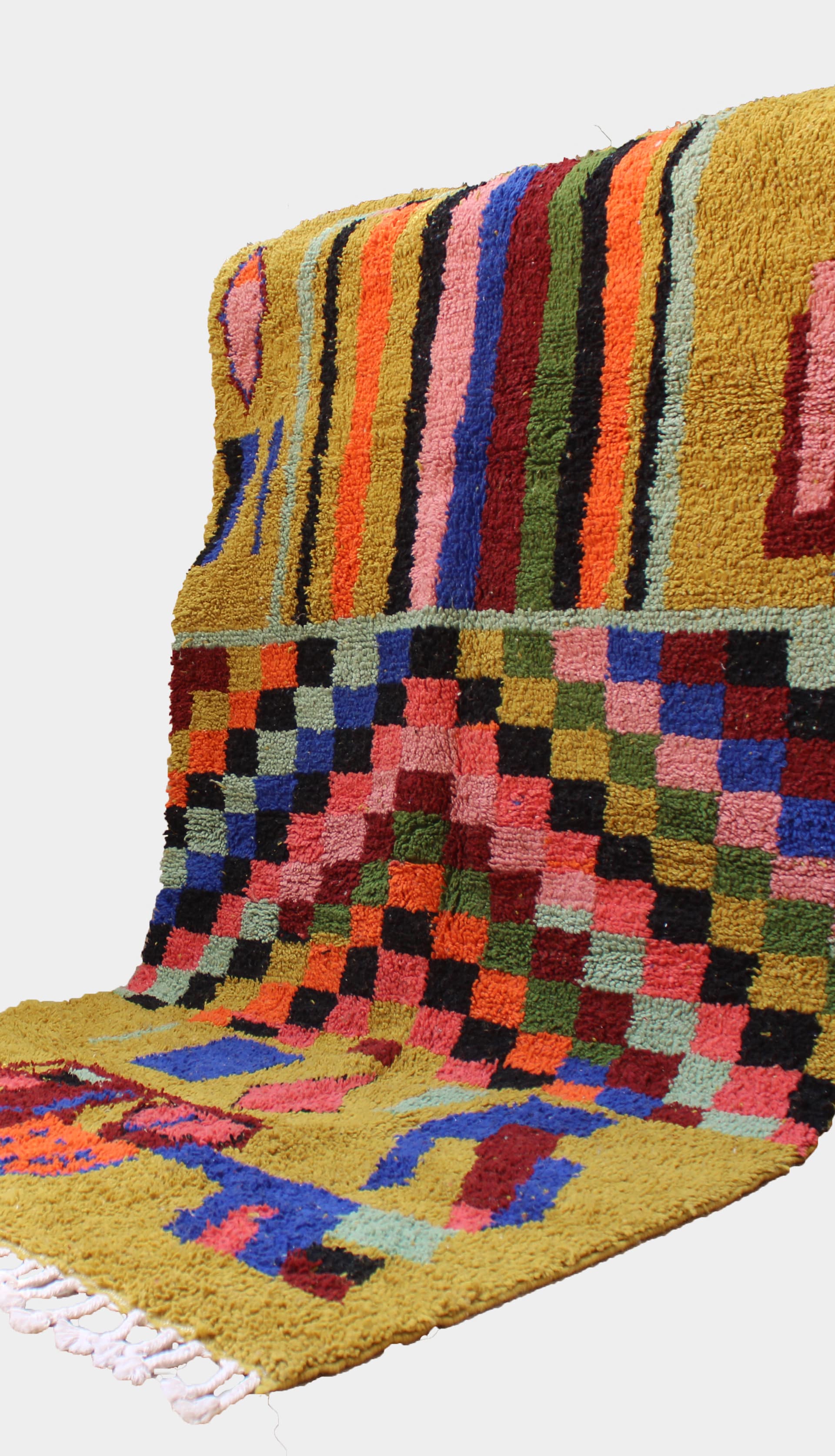yellow-moroccan-wool-rug Yellow Beni Ourain Moroccan rug made from natural wool full view